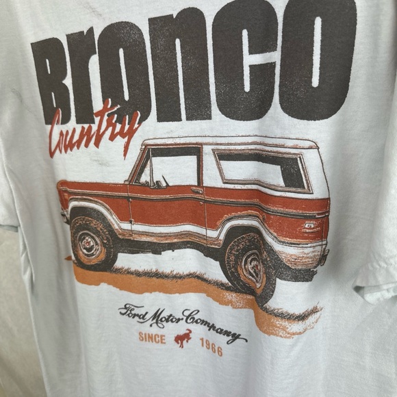 New Ford Motor Company Bronco Country Since 1966 Shirt Classic Men's Size Medium - Picture 15 of 15